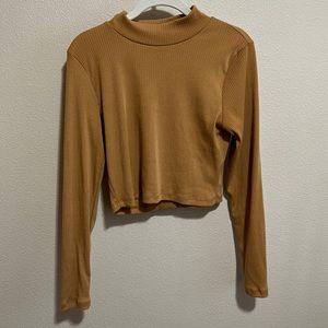 Women’s Long Sleeve Crop Top